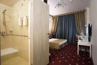 Гостиница Вилла Дежа Вю Адлер Двухместный номер «Комфорт» с 1 кроватью или 2 отдельными кроватями-16