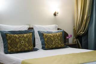 Гостиница Вилла Дежа Вю Адлер Двухместный номер «Комфорт» с 1 кроватью или 2 отдельными кроватями-27