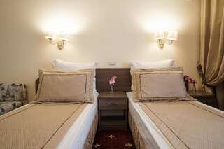 Гостиница Вилла Дежа Вю Адлер Двухместный номер «Комфорт» с 1 кроватью или 2 отдельными кроватями-37